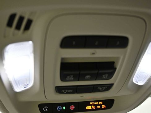 New 2025 Buick Envision Sport Touring image 15