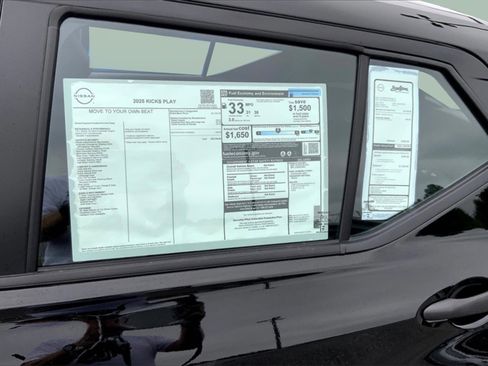 New 2025 Nissan Kicks Play S FWD image 13
