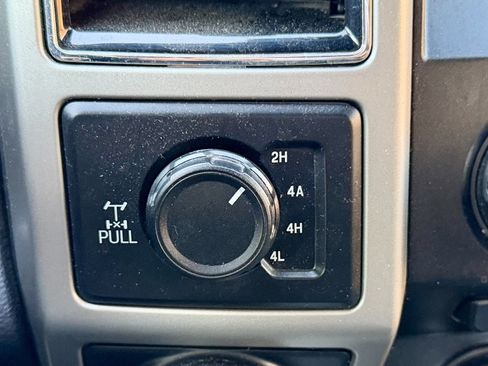 Used 2018 Ford F150 Lariat w/ Equipment Group 501A Mid AWD/4WD image 32