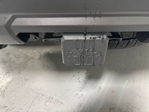 Used 2025 Toyota 4Runner Limited image 39