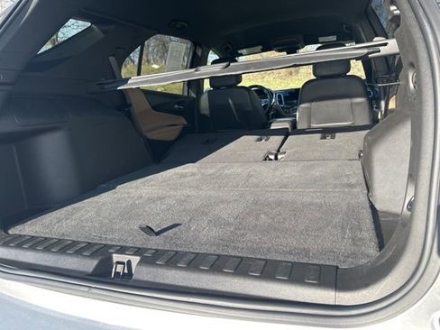 Used 2022 Chevrolet Equinox Premier image 59
