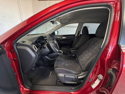 Used 2016 Nissan Rogue S AWD/4WD image 12