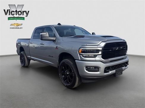 Used 2023 RAM 2500 Laramie w/ Night Edition image 8