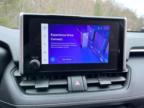 Used 2024 Toyota RAV4 LE image 18