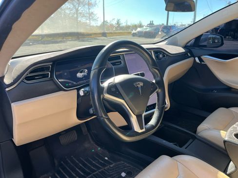 Used 2017 Tesla Model S 90D image 7