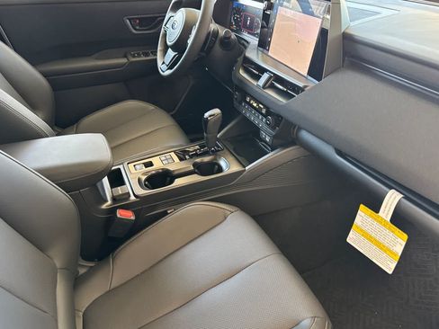 New 2026 Subaru Outback Limited AWD/4WD image 17
