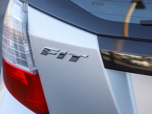 Used 2013 Honda Fit image 11