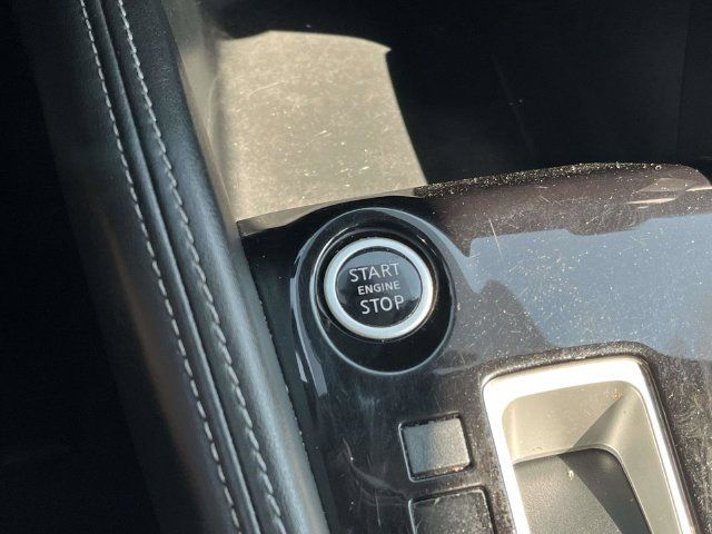 Used 2020 Nissan Kicks SV FWD image 30