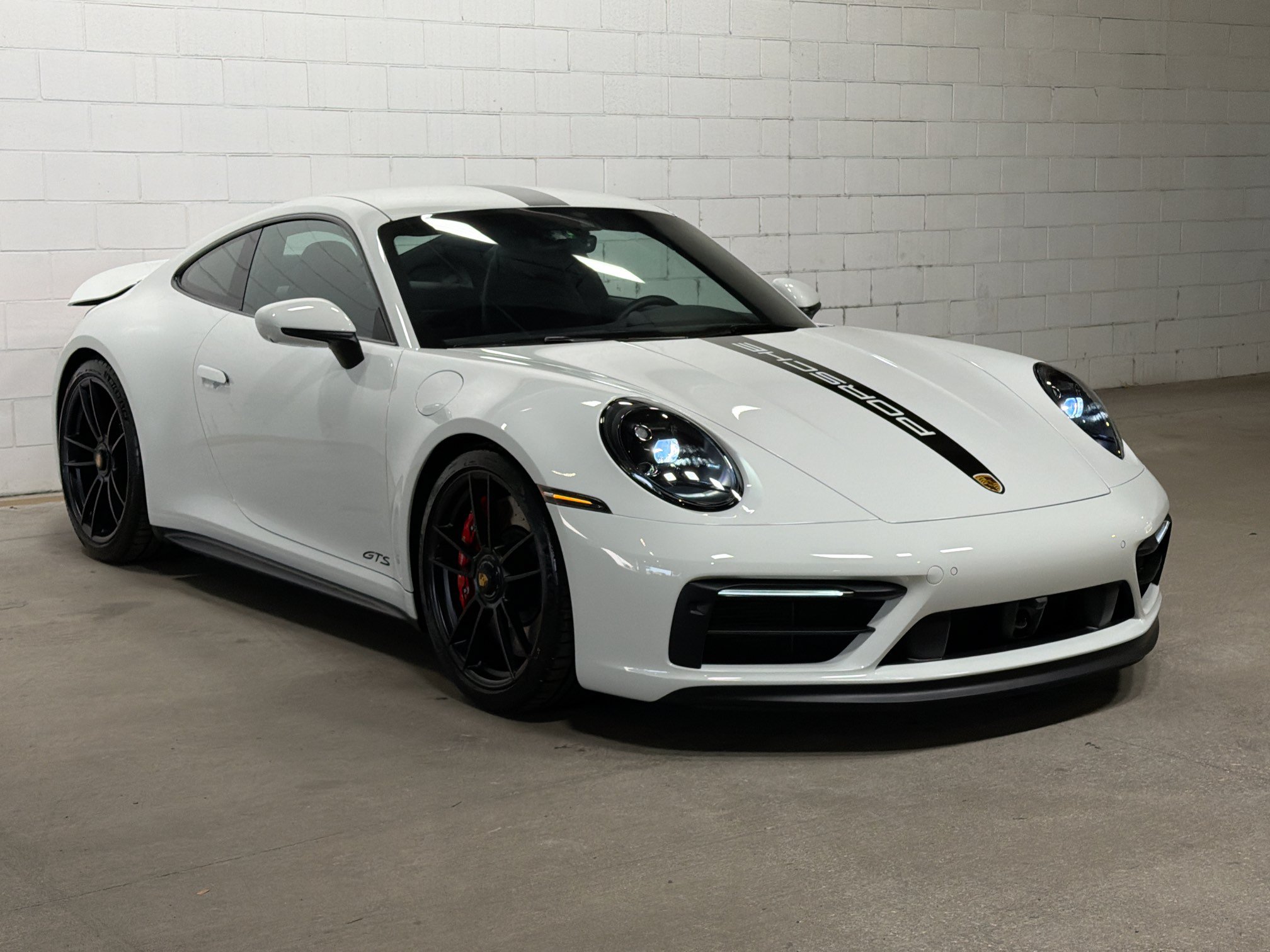 Certified 2023 Porsche 911 Carrera GTS RWD image 6