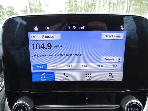 Used 2019 Ford EcoSport SE image 21