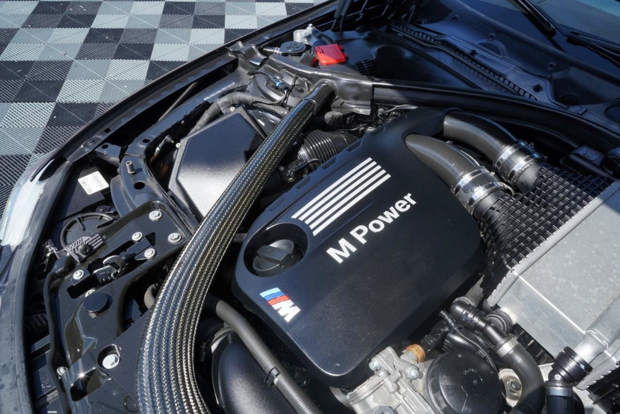 Used 2016 BMW M4 Coupe w/ Executive Package RWD image 76