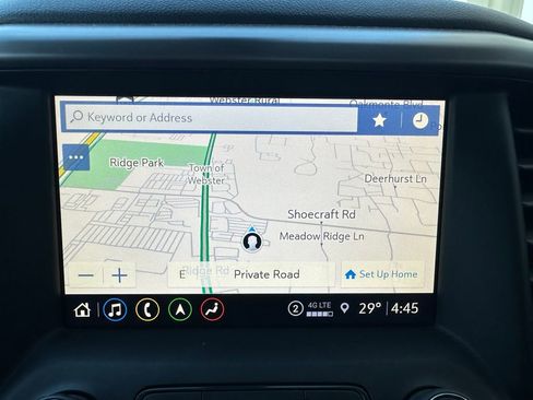 Used 2023 GMC Acadia AT4 w/ Preferred Package image 4