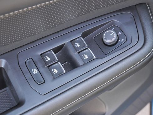 Certified 2024 Volkswagen Atlas Cross Sport SEL image 19