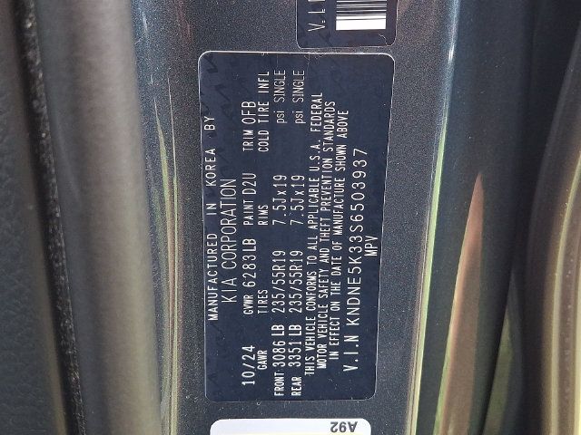 Certified 2025 Kia Carnival SX w/ SX Dark Edition Package FWD image 27