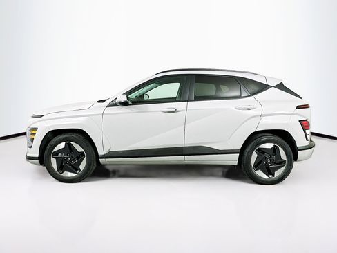 Used 2024 Hyundai Kona SEL FWD image 4