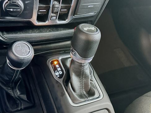 Used 2025 Jeep Wrangler Sahara w/ Safety Group image 24