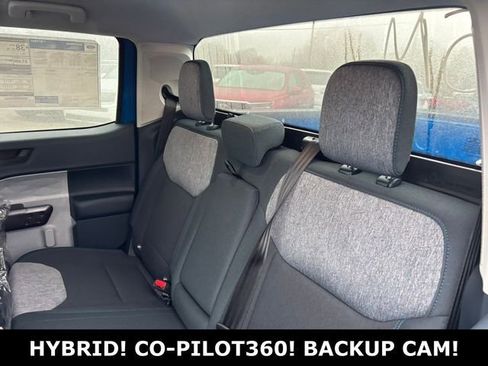 New 2025 Ford Maverick XLT image 24