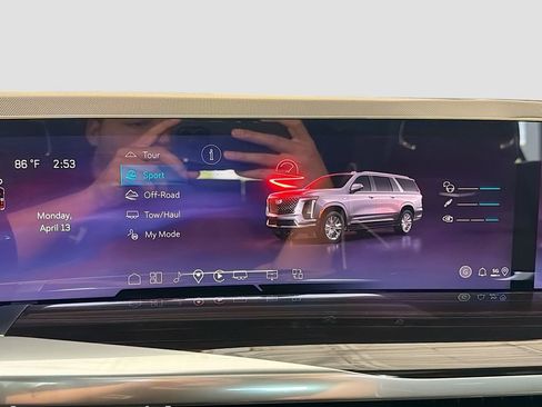 New 2026 Cadillac Escalade ESV Luxury w/ Touring Package AWD/4WD image 32