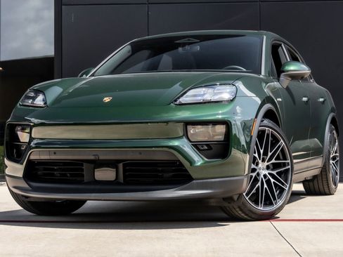 Certified 2025 Porsche Macan 4 Electric image 1