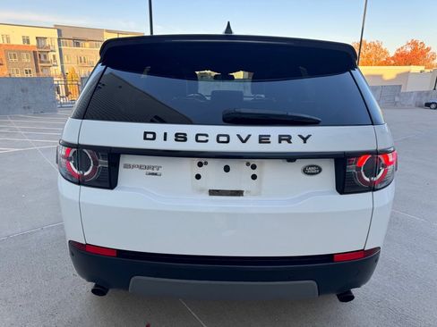 Used 2018 Land Rover Discovery Sport HSE image 4