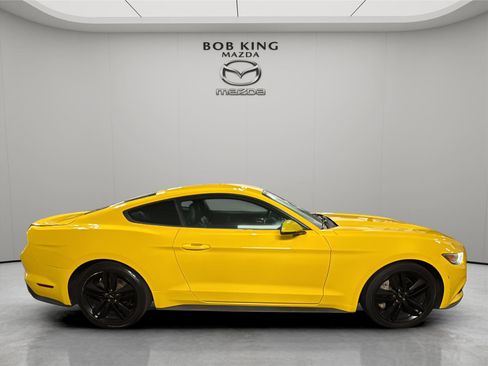 Used 2017 Ford Mustang Premium w/ Ecoboost Performance Package image 6