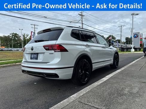 Certified 2023 Volkswagen Tiguan SE R-Line AWD/4WD image 9