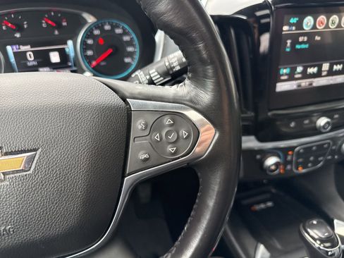 Used 2018 Chevrolet Traverse Premier image 35