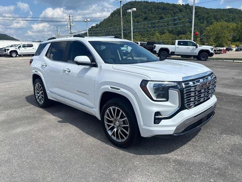Used 2026 GMC Terrain Denali AWD/4WD image 7