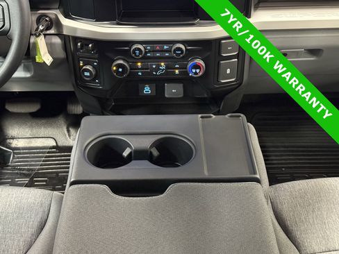 Certified 2025 Ford F350 XL w/ 360-Degree Camera Package image 19