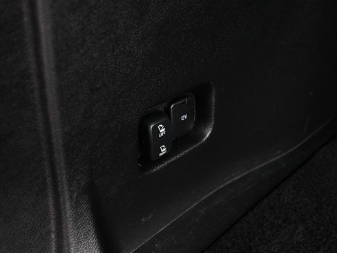 Used 2024 Ford Edge SEL w/ Convenience Package image 17