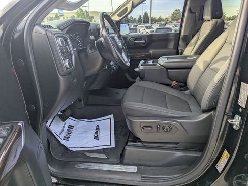 Used 2019 GMC Sierra 1500 SLE w/ SLE Convenience Package AWD/4WD image 12