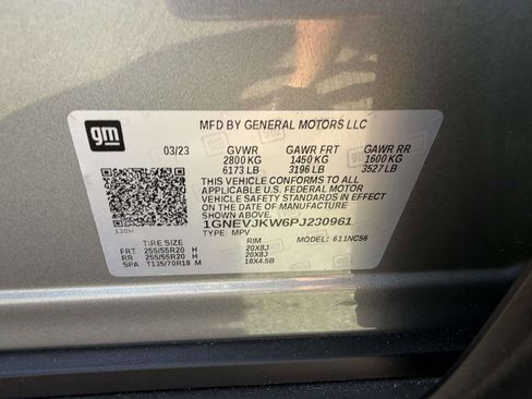 Used 2023 Chevrolet Traverse RS AWD/4WD image 18