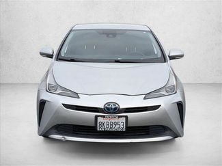 Used 2019 Toyota Prius L Eco video 2