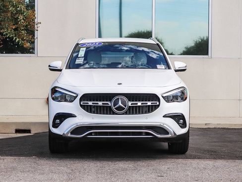 Used 2025 Mercedes-Benz GLA 250 image 2