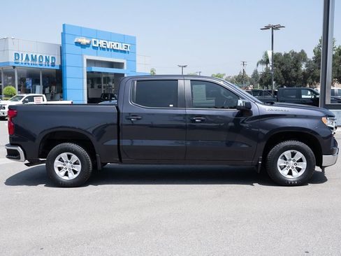 Used 2023 Chevrolet Silverado 1500 LT RWD image 3