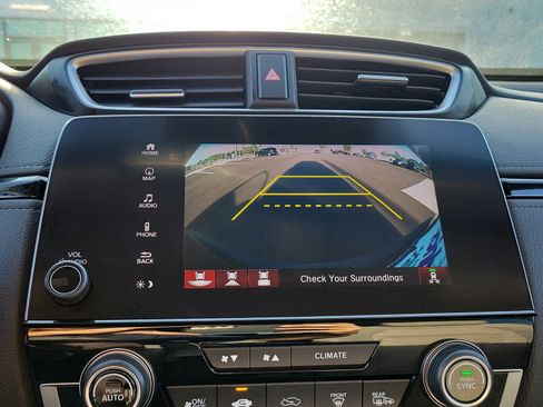 Used 2018 Honda CR-V Touring image 24