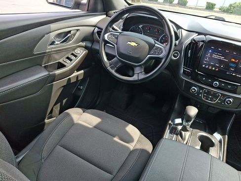 Used 2023 Chevrolet Traverse LT w/ LPO, Floor Liner Package AWD/4WD image 15