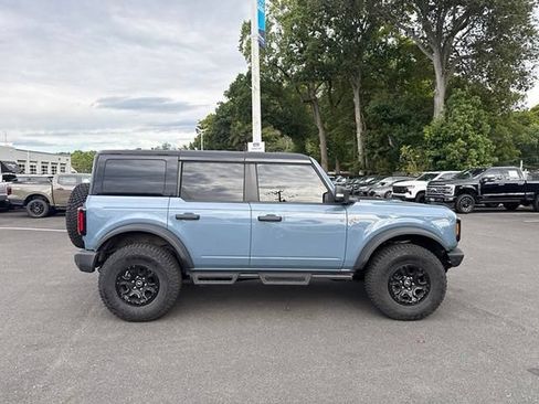 Used 2024 Ford Bronco Wildtrak AWD/4WD image 10