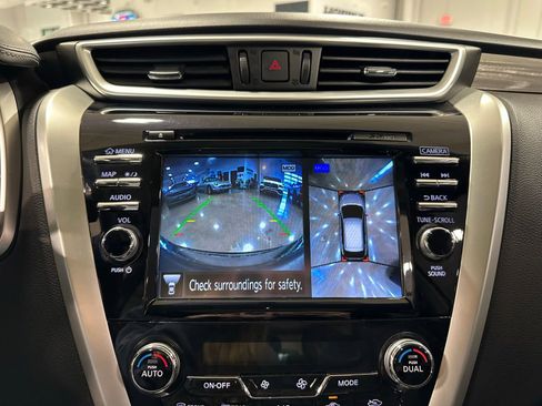 Used 2018 Nissan Murano Platinum FWD image 27