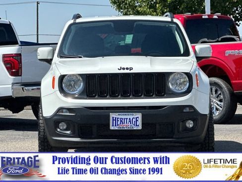 Used 2018 Jeep Renegade Altitude image 9