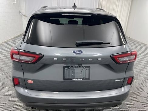 Used 2024 Ford Escape ST-Line w/ Tech Pack #1 AWD/4WD image 7