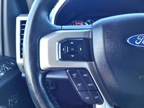 Certified 2020 Ford F250 Lariat AWD/4WD image 24