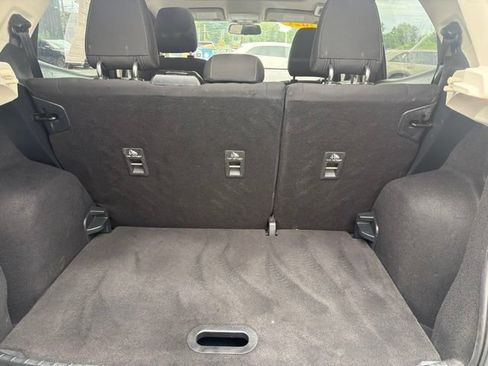 Used 2021 Ford EcoSport SE FWD image 33