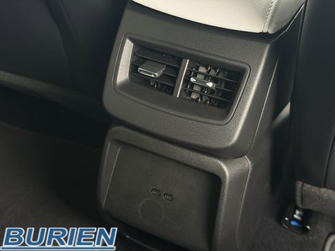 New 2026 Chevrolet Equinox EV LT image 27