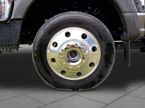 Certified 2024 Ford F550 4x4 Crew Cab Super Duty image 11