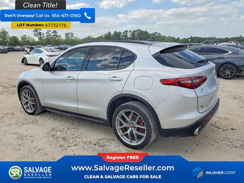 Used 2018 Alfa Romeo Stelvio Ti Sport image 3