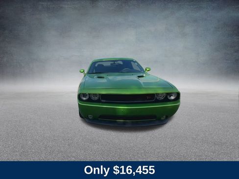 Used 2011 Dodge Challenger R/T image 4