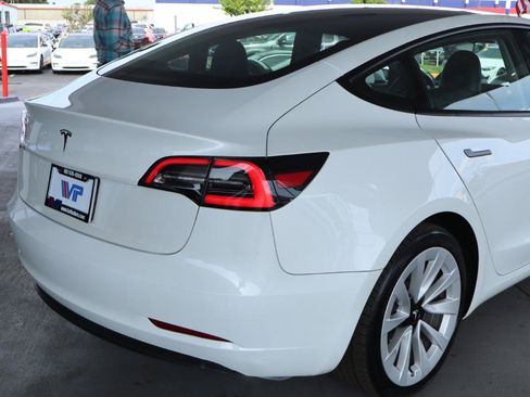 Used 2023 Tesla Model 3 Standard Range RWD image 5
