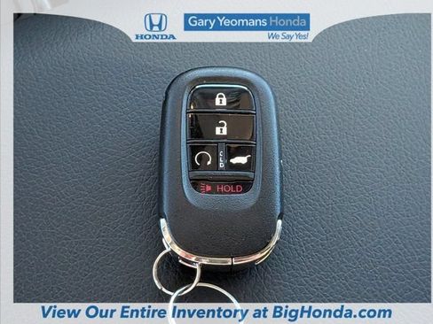 Certified 2024 Honda Pilot Touring image 33
