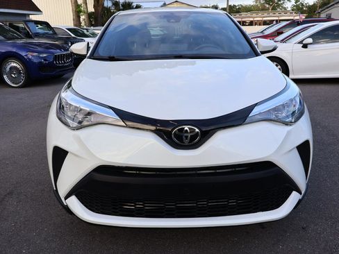 Used 2021 Toyota C-HR XLE image 2
